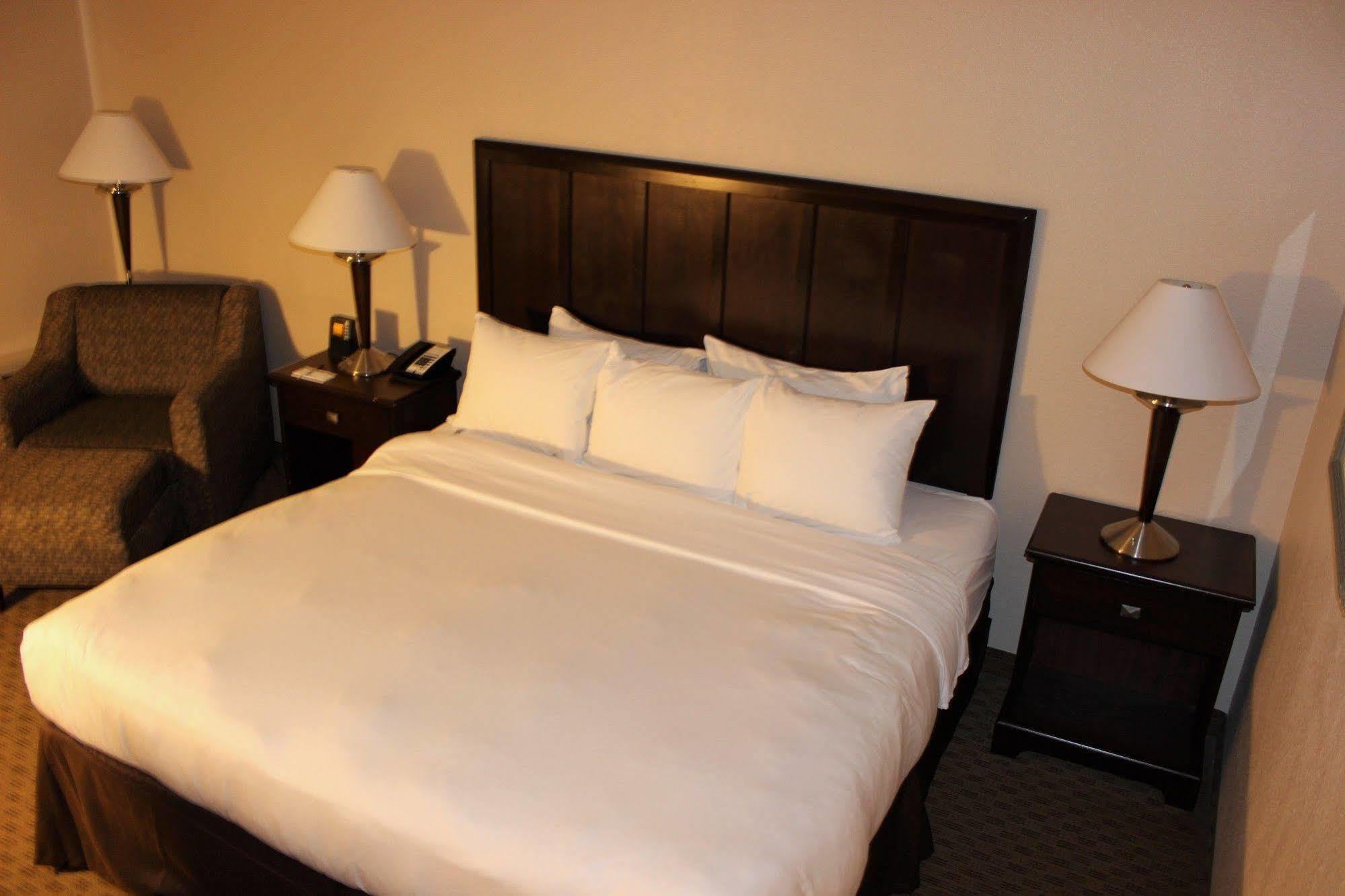 Doubletree By Hilton Fort Worth South Εξωτερικό φωτογραφία
