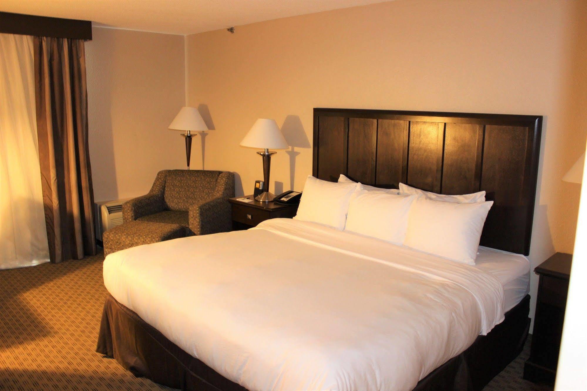 Doubletree By Hilton Fort Worth South Εξωτερικό φωτογραφία